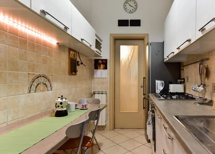 Appartamento Classic In Re Di Near The Metro *