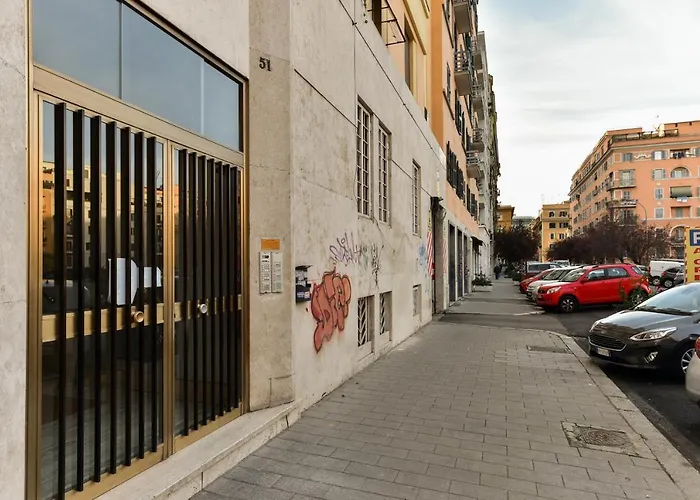 Classic In Re Di Near The Metro * Roma
